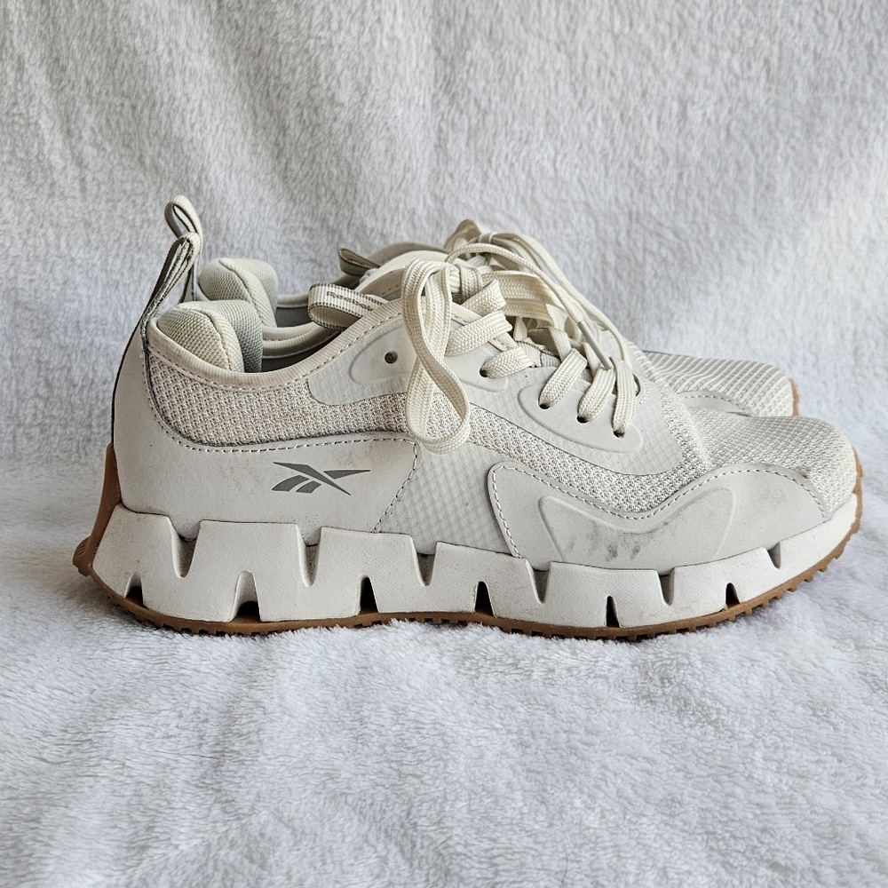 Reebok Zig Dynamica STR Sneakers White/Gum Sole